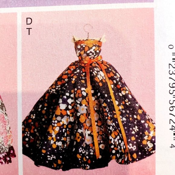 Lot Of 4 NEW McCall Sewing Patterns For Outfits For 11 1/2" Barbie Dolls Uncut - Picture 5 of 13